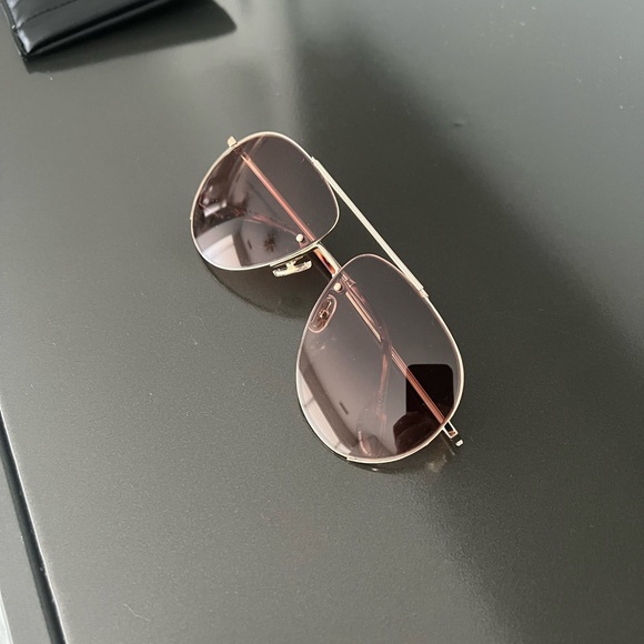 Victoria Beckham Aviator Sunglasses - Picture 5 of 10